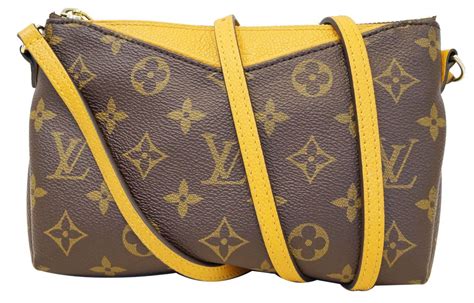 louis vuitton carrot bag